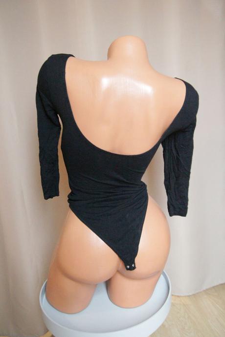 Čierny body top s odhaleným chrbtom xs, xs