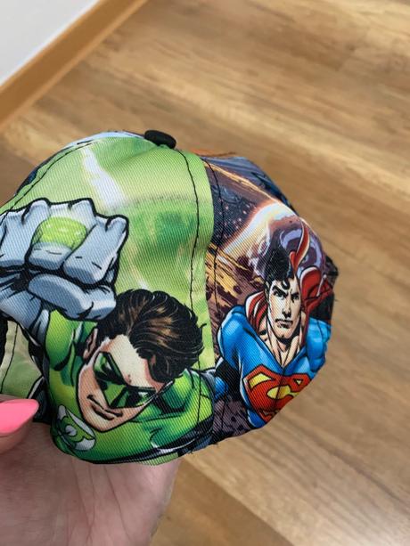 Avengers  šiltovka, 122