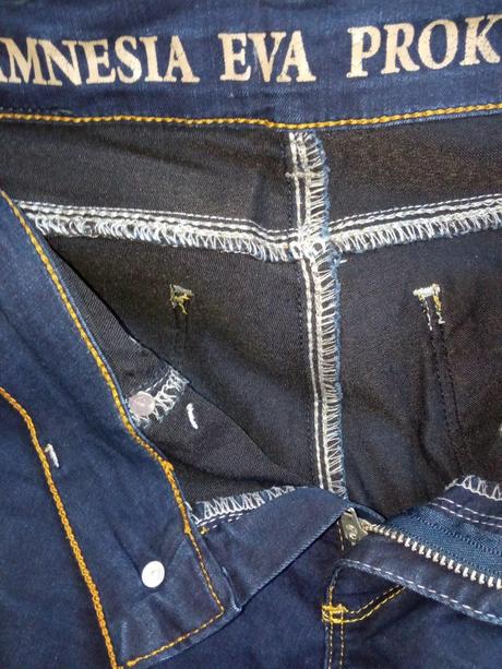 Tmavomodré rifle amnesia (26), xs