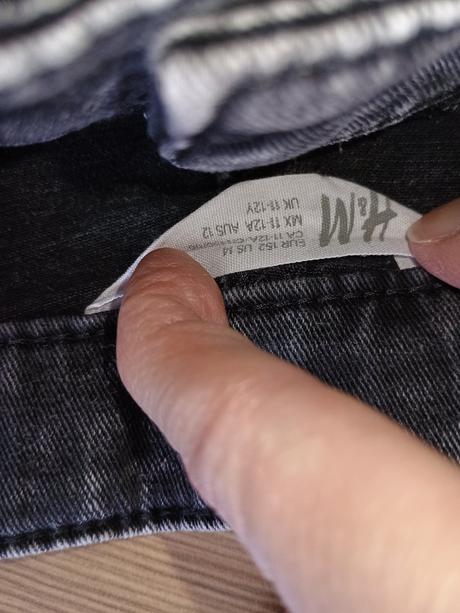 Šortky hm 152, h&m,152