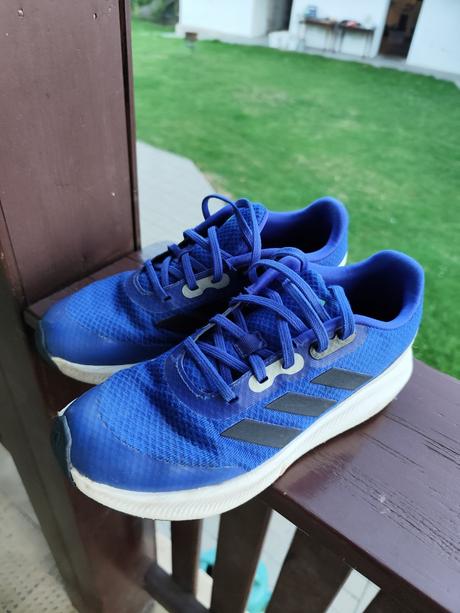 Tenisky adidas 37 1/3, adidas,37