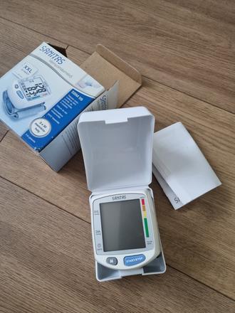 Zápästný tlakomer sbm 09, 