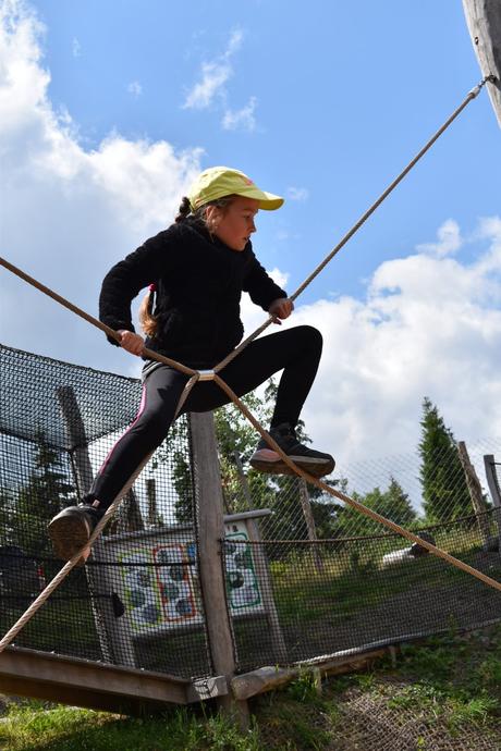 Čierne športové legínky, karrimor,128