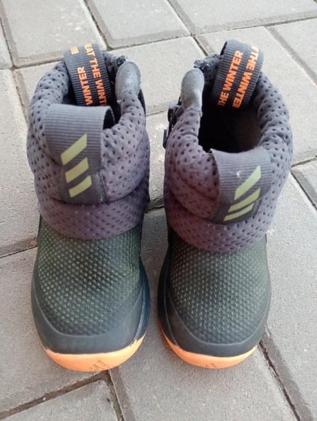 Zimne topanky, adidas,23