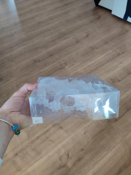 Dievčenské/dámske šaty a venček, 158