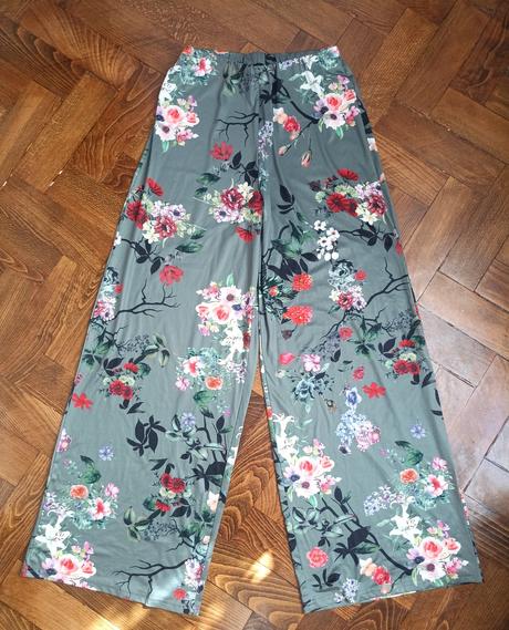 Dámske letné široké kvetinové nohavice gate, gate,s