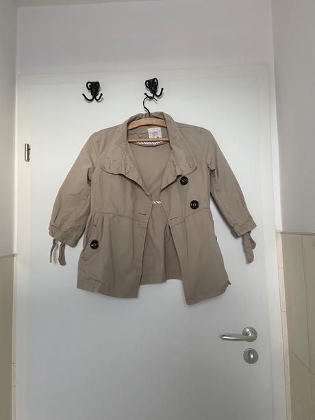 Krátky prechodný kabátik, s