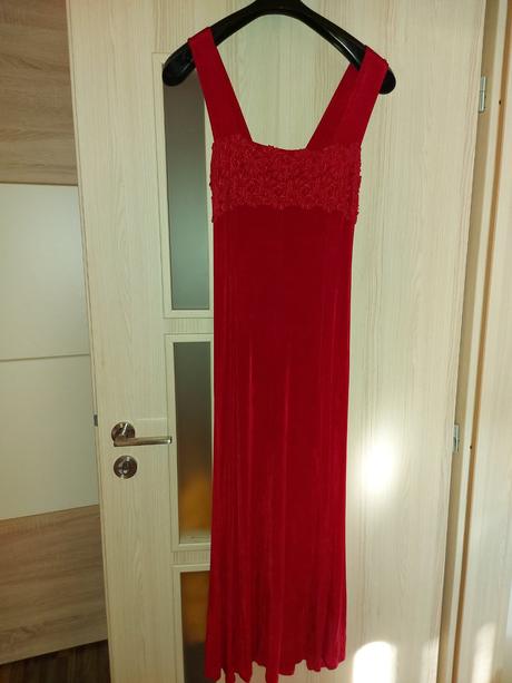 Spoločenské šaty, 40