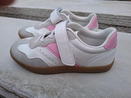 Predám baťa kožené tenisky veľ. 33, baťa,33