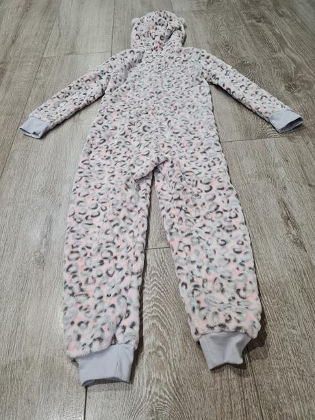 Overal teplý leopard, f&f,122