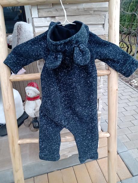 Overalik bubbe s uškami a postovnym, bubbe,62