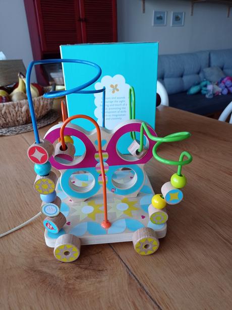 Motýľ na ťahanie lucy and leo, 