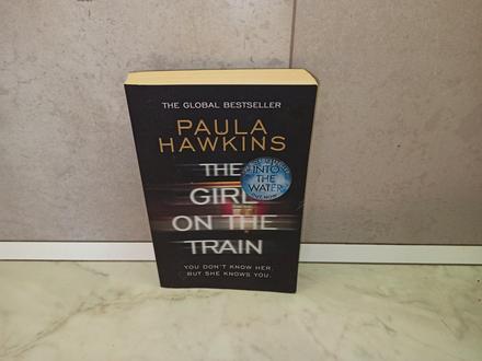 Paula hawkins - the girl on the train, 