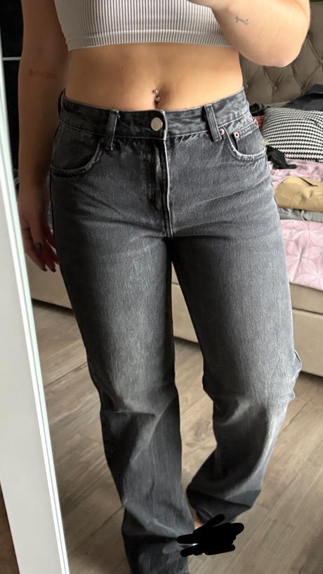 Nohavice rovneho strihu, pull&bear,38