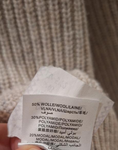 Vlneny rolak na zips, 40
