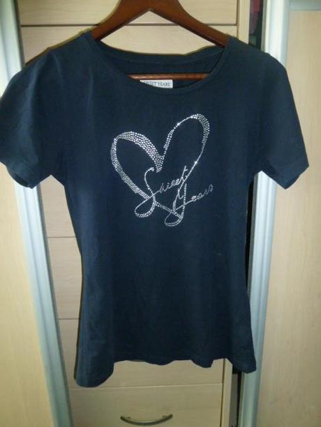 Tmavomodré tričko, l