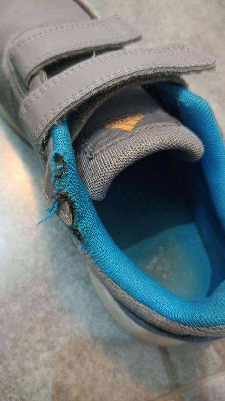 Adidas botasky č.35, adidas,35