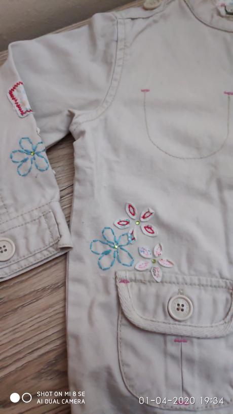 Bundička s krásnymi vysivkami, cherokee,98