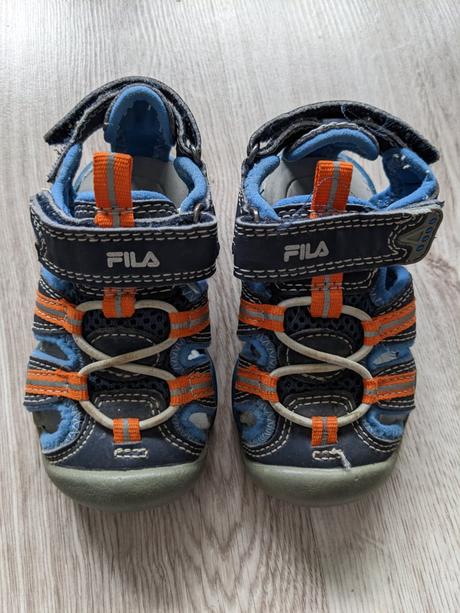Darujem chlap.sandale, fila,20
