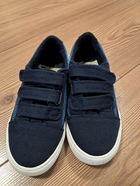 Tenisky next, next,28