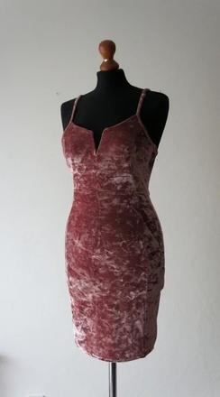 Exkluzívne zamatové mini šaty na ramienka + bonus, s