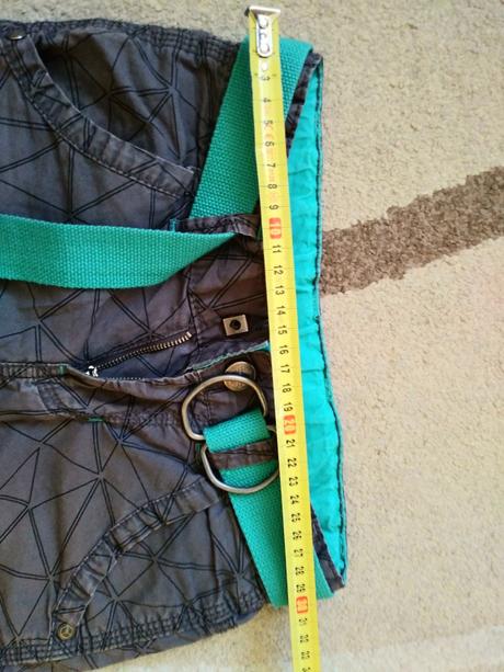 Kratasy s opaskom, kik,128