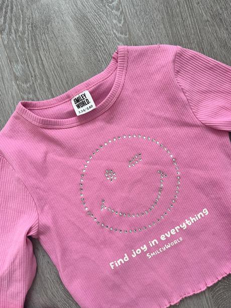 Ruzove smiley tricko, 134