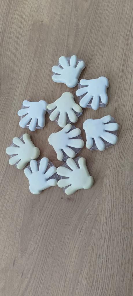 Chranice rohov ikea, ikea