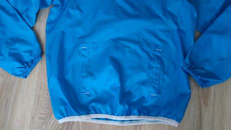 Nepremokavá bunda do dažďa na turistiku, quechua,134