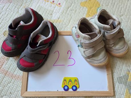 Topanky do každeho počasia, d.d.step,23