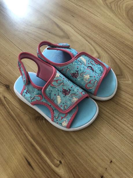 Sandálky, f&f,26
