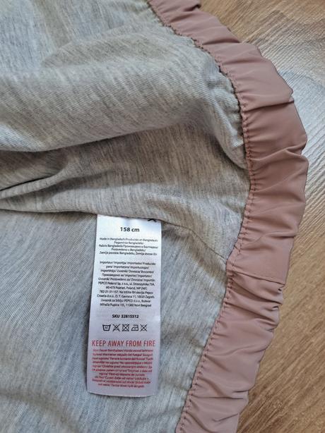 Prechodná bunda, 158