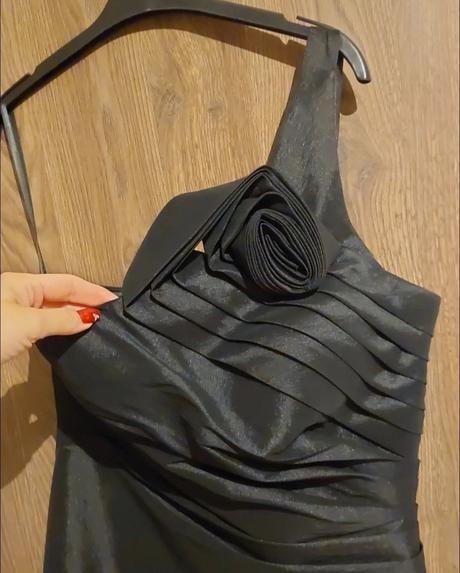 Šaty afrershock london, m