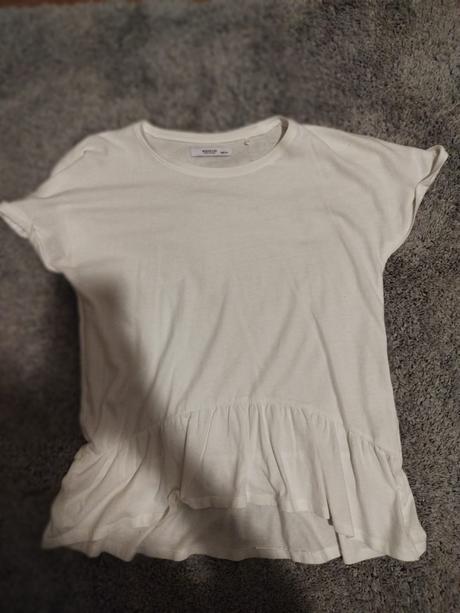 Tricko, reserved,158