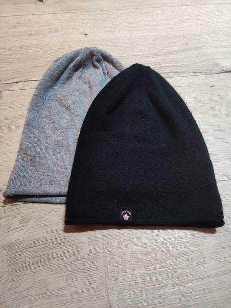 Čiapky, reserved,140