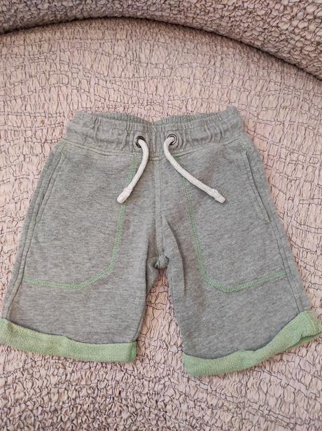 Predám krátke nohavice veľk. 98, f&f,98