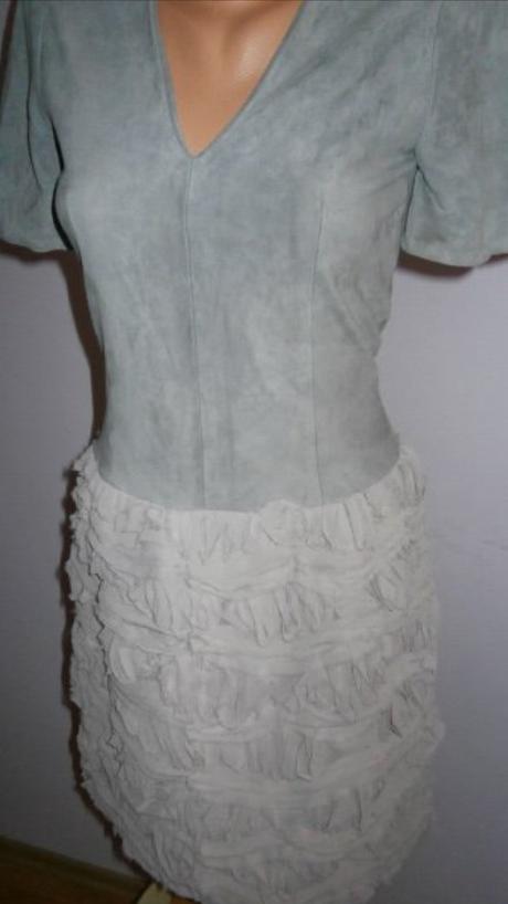 Šaty s tylovou sukňou vel 34/36, s