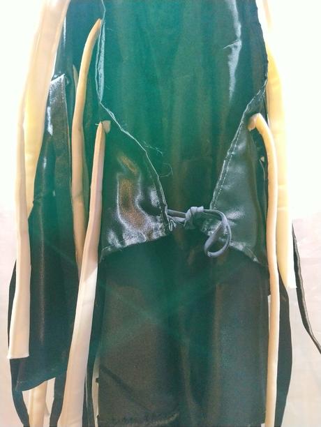 3-dielny kostým obryňa, body, zástera, laby, xl, 