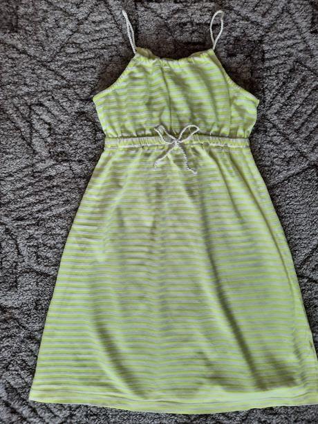 Balík oblečenia 15ks, 122–134