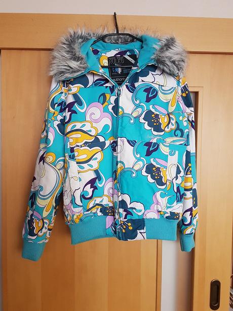 Vetrovka, authority,m