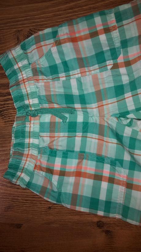 Kockované dievčenské nohavice, málo nosené, 134