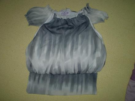 Sviatočná tunika, 104