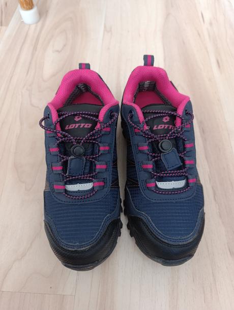 Turistické topánky lotto, lotto,32