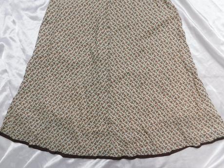 Kvalitne letne šaty, 38