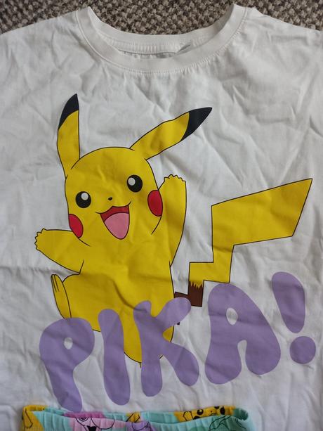 Súprava pikachu, h&m,128