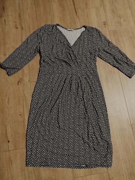 Šaty čiernobiele, orsay,42