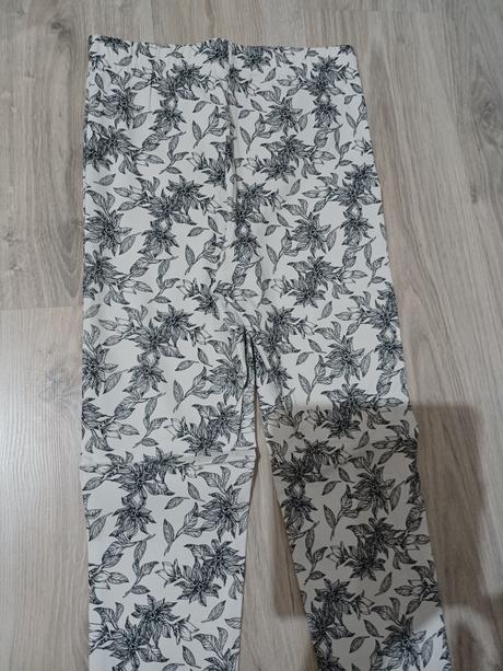 Nohavice, leginy, 38