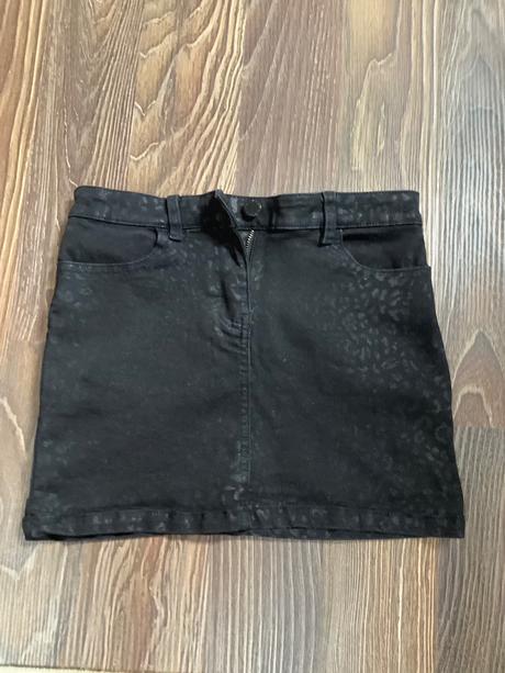 Sukna next, next,134