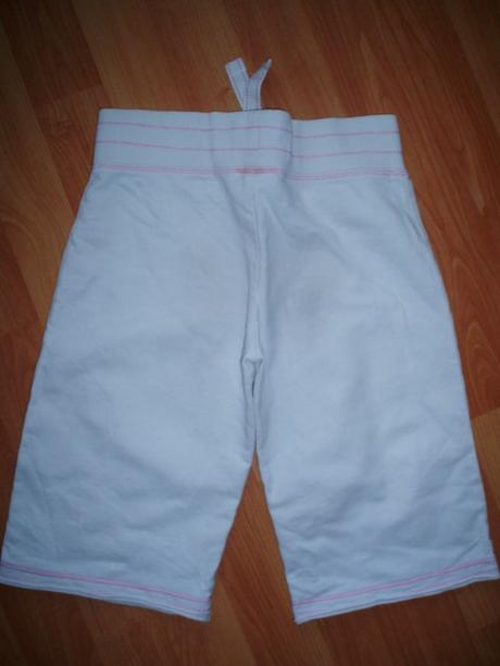 3/4 teplaky, next,122