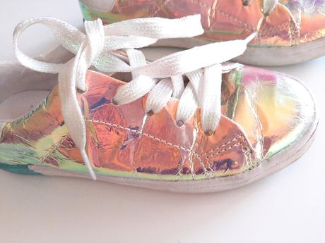 Next hologram tenisky size 1, next,33